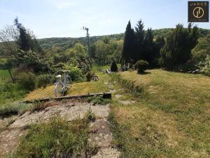 Prodej zahrady, Kladno, 311 m2