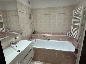 Prodej bytu 4+1, Praha - Zbraslav, K nové škole, 91 m2
