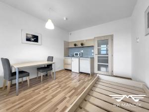 Pronájem bytu 1+kk, Praha - Vysočany, Freyova, 33 m2