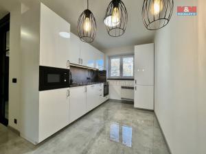 Pronájem bytu 2+1, Kolín - Kolín II, Mikoláše Alše, 54 m2