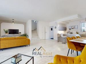 Prodej rodinného domu, Holasice, Čtvrtě, 139 m2