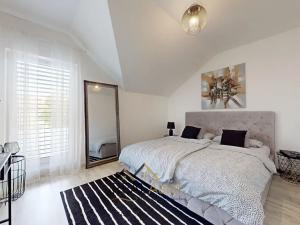 Prodej rodinného domu, Holasice, Čtvrtě, 139 m2