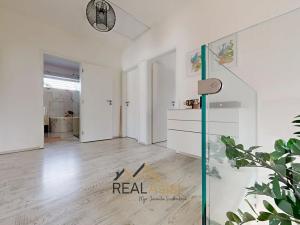 Prodej rodinného domu, Holasice, Čtvrtě, 139 m2
