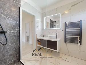 Prodej rodinného domu, Holasice, Čtvrtě, 139 m2