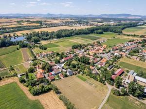 Prodej rodinného domu, Černěves, 237 m2