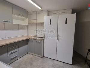 Pronájem obchodního prostoru, Český Těšín, Nádražní, 18 m2