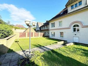 Pronájem komerční nemovitosti, Lom, Havlíčkovo náměstí, 61 m2