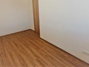 Pronájem bytu 3+1, Náchod, Jugoslávská, 56 m2