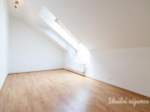 Pronájem bytu 4+kk, Praha - Dubeč, U lipové aleje, 95 m2