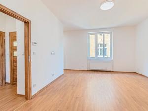 Pronájem bytu 2+kk, Prostějov, Svatoplukova, 52 m2