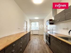 Pronájem bytu 4+1, Zlín, Okružní, 77 m2
