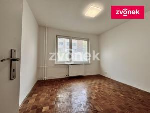 Pronájem bytu 4+1, Zlín, Okružní, 77 m2