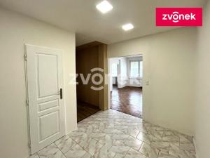 Pronájem bytu 4+1, Zlín, Okružní, 77 m2