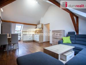Prodej bytu 3+kk, Hluboká nad Vltavou, U Sudárny, 63 m2