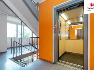 Prodej bytu 3+1, Praha - Prosek, Vysočanská, 72 m2