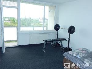 Prodej bytu 2+1, Chomutov, Bezručova, 62 m2