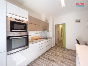 Prodej bytu 3+kk, Praha - Vinoř, Bohdanečská, 57 m2