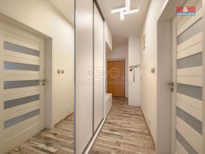 Prodej bytu 3+kk, Praha - Vinoř, Bohdanečská, 57 m2