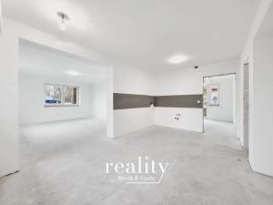 Prodej ubytování, Hrušovany nad Jevišovkou, Drnholecká, 383 m2