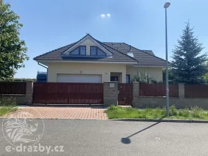 Dražba rodinného domu, Zdiby, U Louže, 241 m2