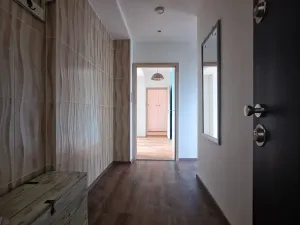 Prodej bytu 3+1, Praha - Čakovice, Něvská, 62 m2