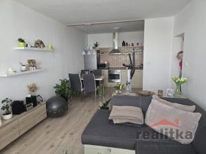 Pronájem bytu 2+kk, Opava - Kateřinky, Zeyerova, 51 m2