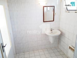Pronájem komerčního pozemku, Jesenice, Hrnčířská, 700 m2