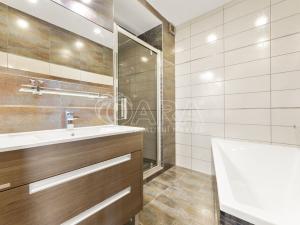 Prodej bytu 3+kk, Praha - Prosek, Stoupající, 75 m2