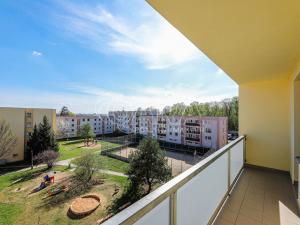 Prodej bytu 3+kk, Praha - Prosek, Stoupající, 75 m2