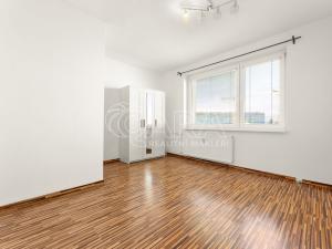 Prodej bytu 3+kk, Praha - Prosek, Stoupající, 75 m2