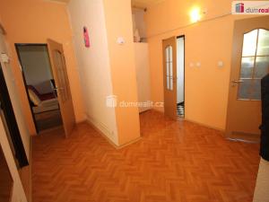 Prodej bytu 2+1, Aš, Chebská, 82 m2
