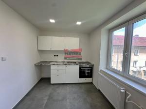 Pronájem bytu 1+1, Sezimovo Ústí, Lipová, 28 m2