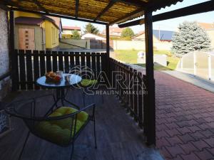 Prodej rodinného domu, Veleň, U Kovárny, 93 m2