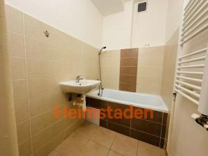 Pronájem bytu 2+1, Ostrava - Poruba, Budovatelská, 62 m2