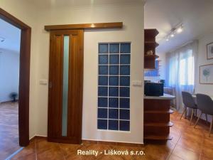 Pronájem bytu 2+1, Ústí nad Labem, Slavíčkova, 62 m2