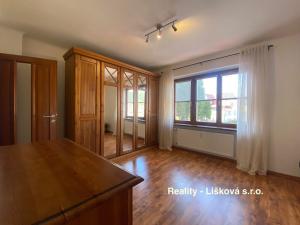 Pronájem bytu 2+1, Ústí nad Labem, Slavíčkova, 62 m2