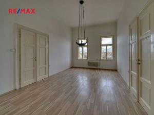 Prodej bytu 3+1, Praha - Smíchov, Malátova, 115 m2