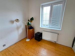 Pronájem bytu 3+1, Praha - Vokovice, V středu, 85 m2