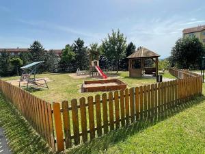 Pronájem bytu 1+1, Chrudim, Na Větrníku, 42 m2