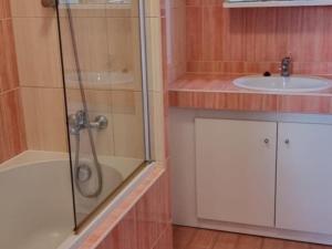 Pronájem bytu 2+1, Bruntál, Dolní, 56 m2