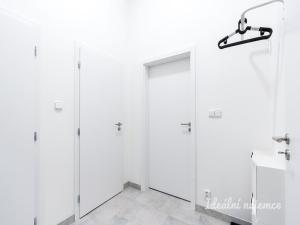 Pronájem bytu 2+kk, Praha - Kyje, Za černým mostem, 67 m2