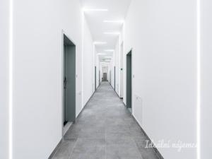 Pronájem bytu 2+kk, Praha - Kyje, Za černým mostem, 67 m2