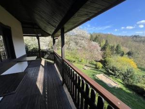 Prodej chaty, Šárovcova Lhota - Libín, 86 m2