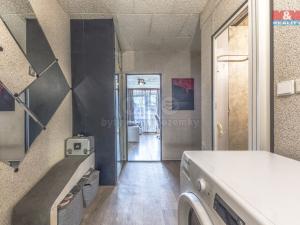 Prodej bytu 2+kk, Loděnice, Za GZ, 39 m2