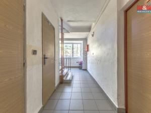 Prodej bytu 2+kk, Loděnice, Za GZ, 39 m2