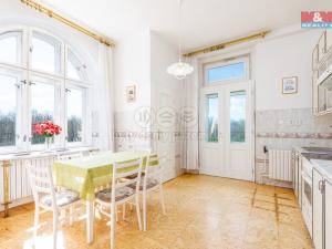 Prodej atypického bytu, Orlová - Město, Fr. Palackého, 130 m2