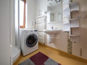 Prodej bytu 2+kk, Tuchoměřice, K poště, 58 m2