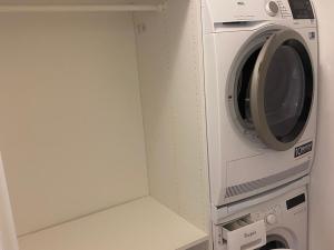 Pronájem bytu 2+kk, Jesenice, V Roháči I., 56 m2