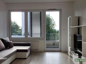 Pronájem bytu 2+kk, Praha - Hloubětín, Lehovecká, 50 m2