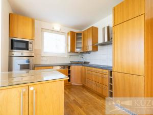 Prodej rodinného domu, Lomnička, 170 m2